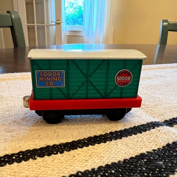 Rare Thomas Train Diecast Take Along SODOR MINING CO. Box Car 2003 - Picture 3 of 6